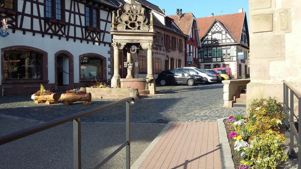 Gite Dans Cite Medievale Boersch Exterior foto